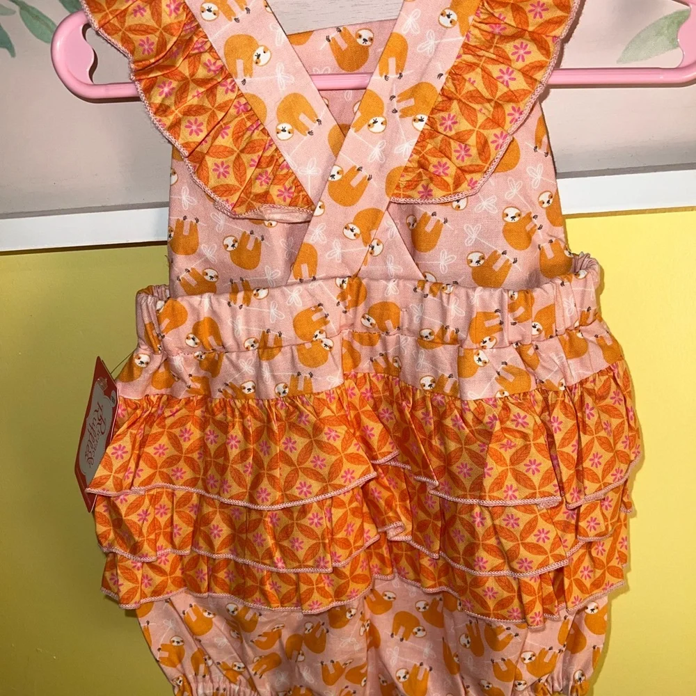 Ric Rac Ruffles - Picture 2 of 2